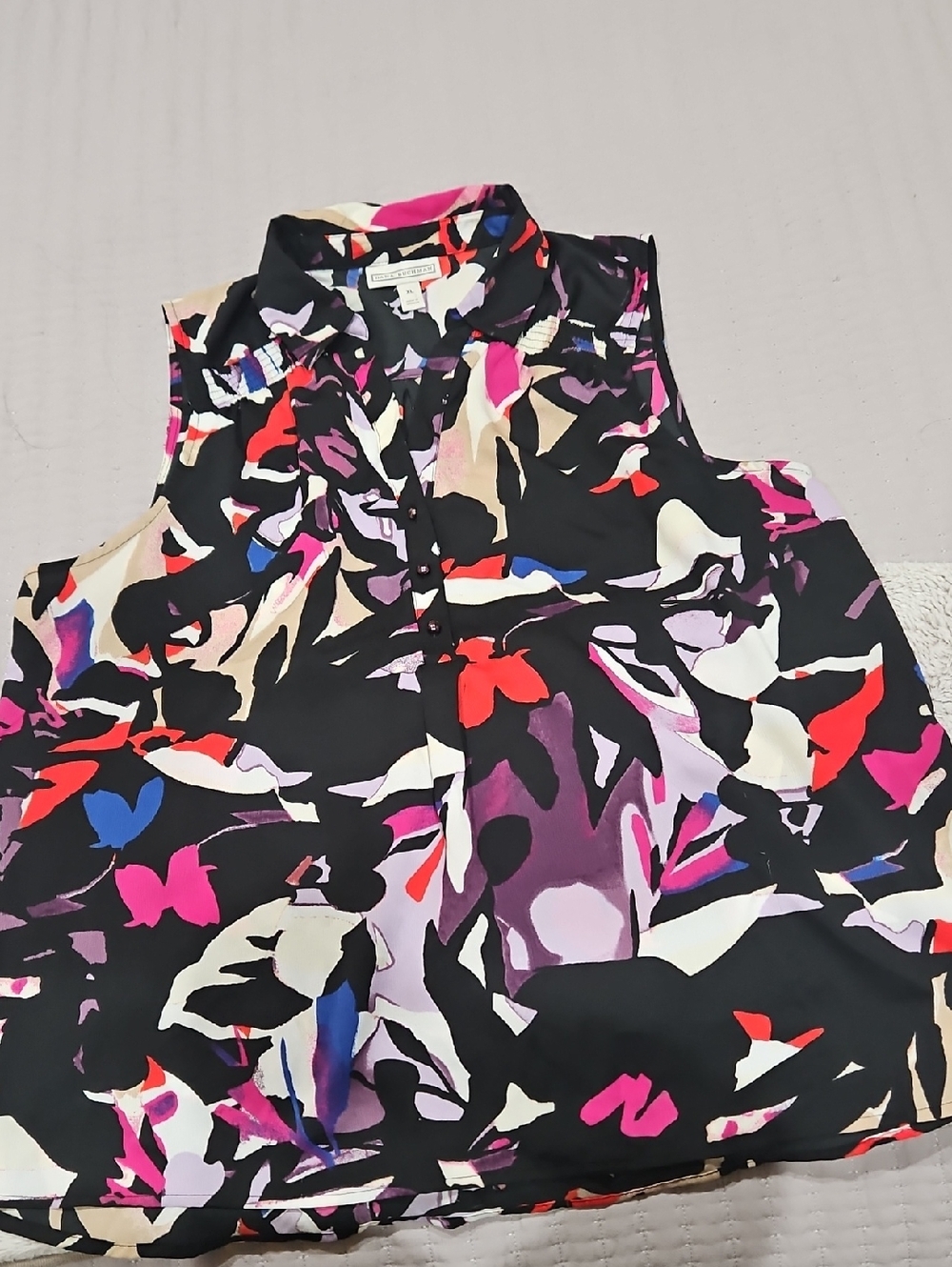Dana Buchman Black Floral Abstract Sleeveless Top with Pink, Red & Blue Accents